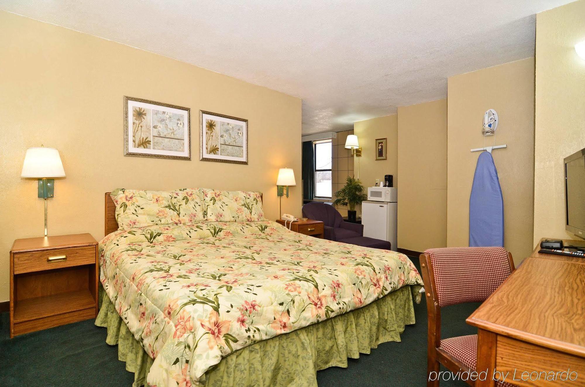Comfort Inn Kansas City Phòng bức ảnh